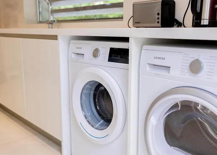 Willa Vivo Mare Beachfront - Vista Ajia Napa